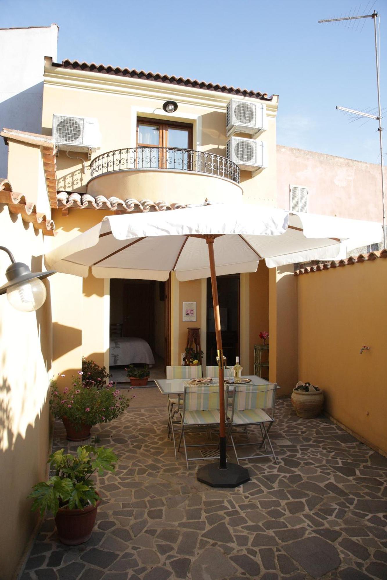 B&B Monte Prama Cabras Exterior photo